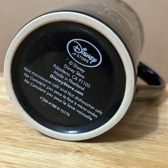 Nightmare Before Christmas Mug - Picture 6 of 6